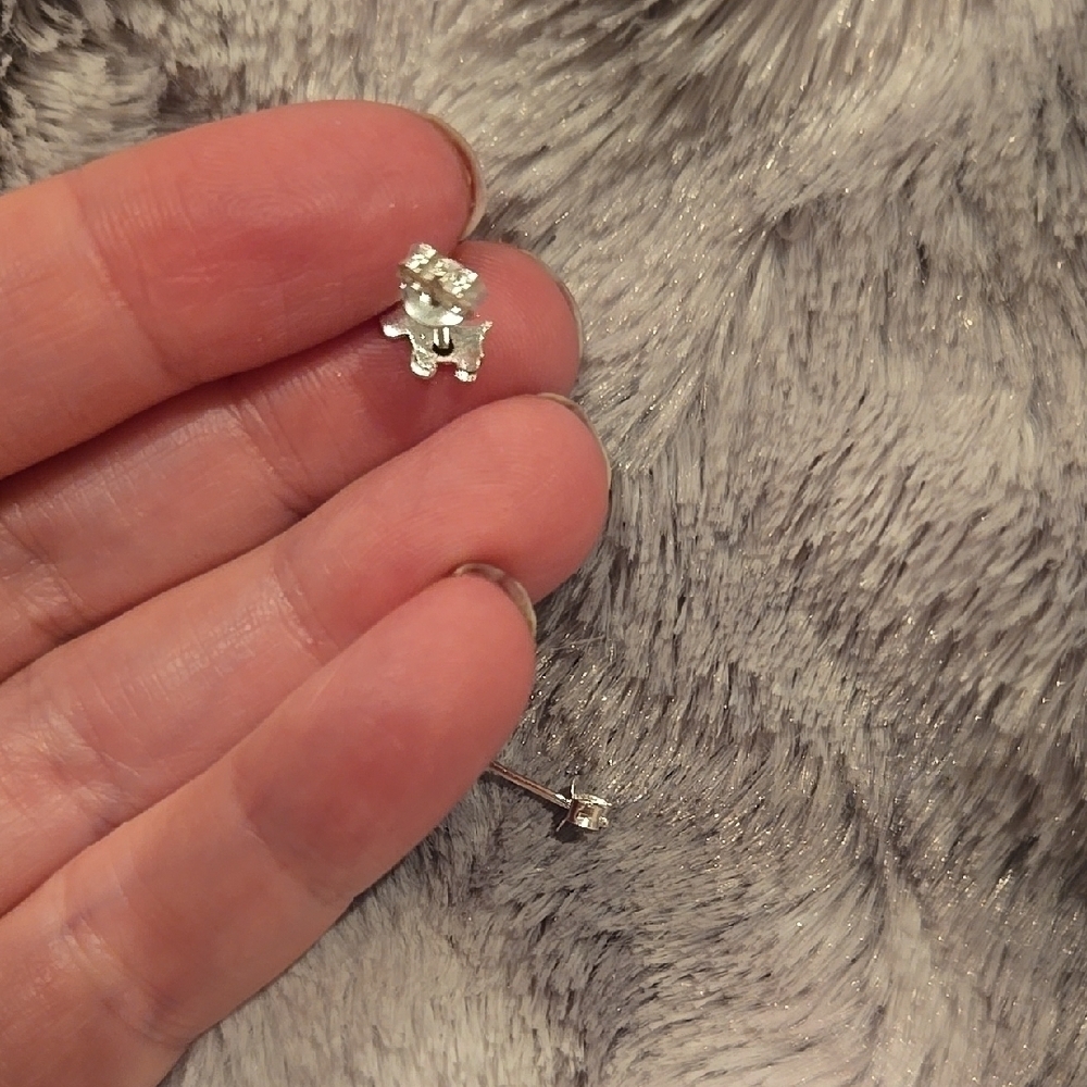 Sterling Silver Scottie Dog Stud Earrings Brand New In Box - Picture 3 of 4